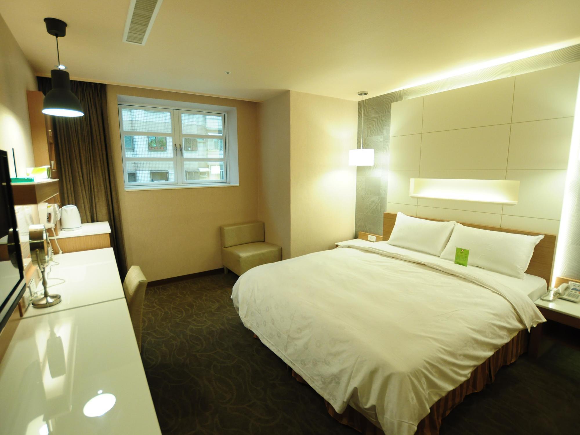 Kindness Hotel - Sandou II Kaohsiung Eksteriør billede